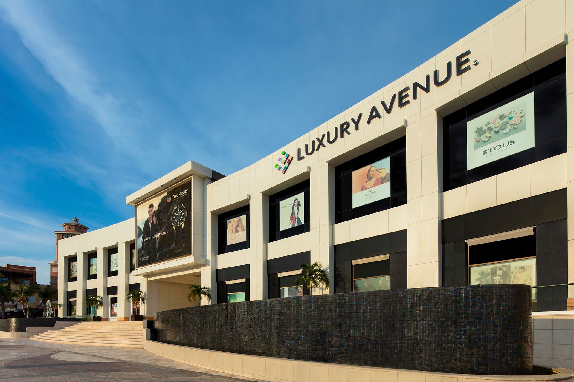 Boutique Mall Los Cabos - Luxury Avenue Mx